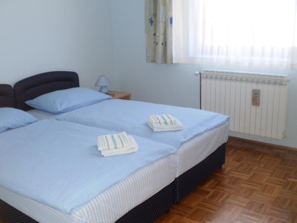 Holiday Home Bozicevic Rakovica Room photo